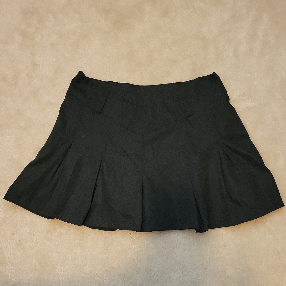 Amazon Black Mini Skirt